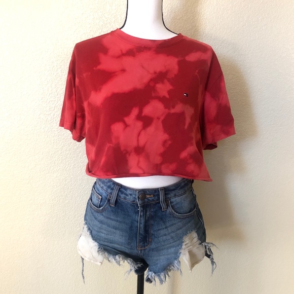Tommy Hilfiger custom bleach red crop top tee XS - Picture 2 of 6